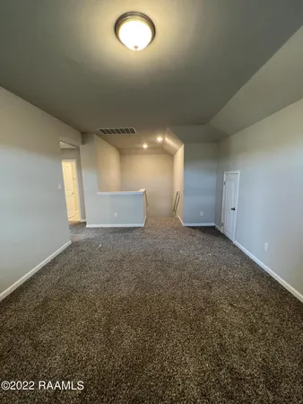 $2,600 | 213 Garden Oaks Avenue, Youngsville, LA 70592