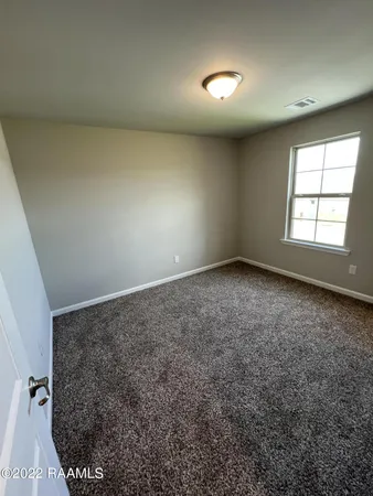 $2,600 | 213 Garden Oaks Avenue, Youngsville, LA 70592