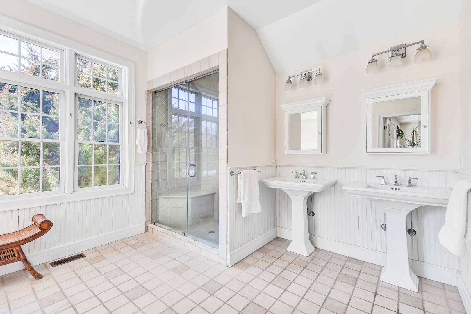 40 Williams Way Bridgehampton, NY 11932 - Photo 12 of 17 a view of a bathroom with a sink and mirror