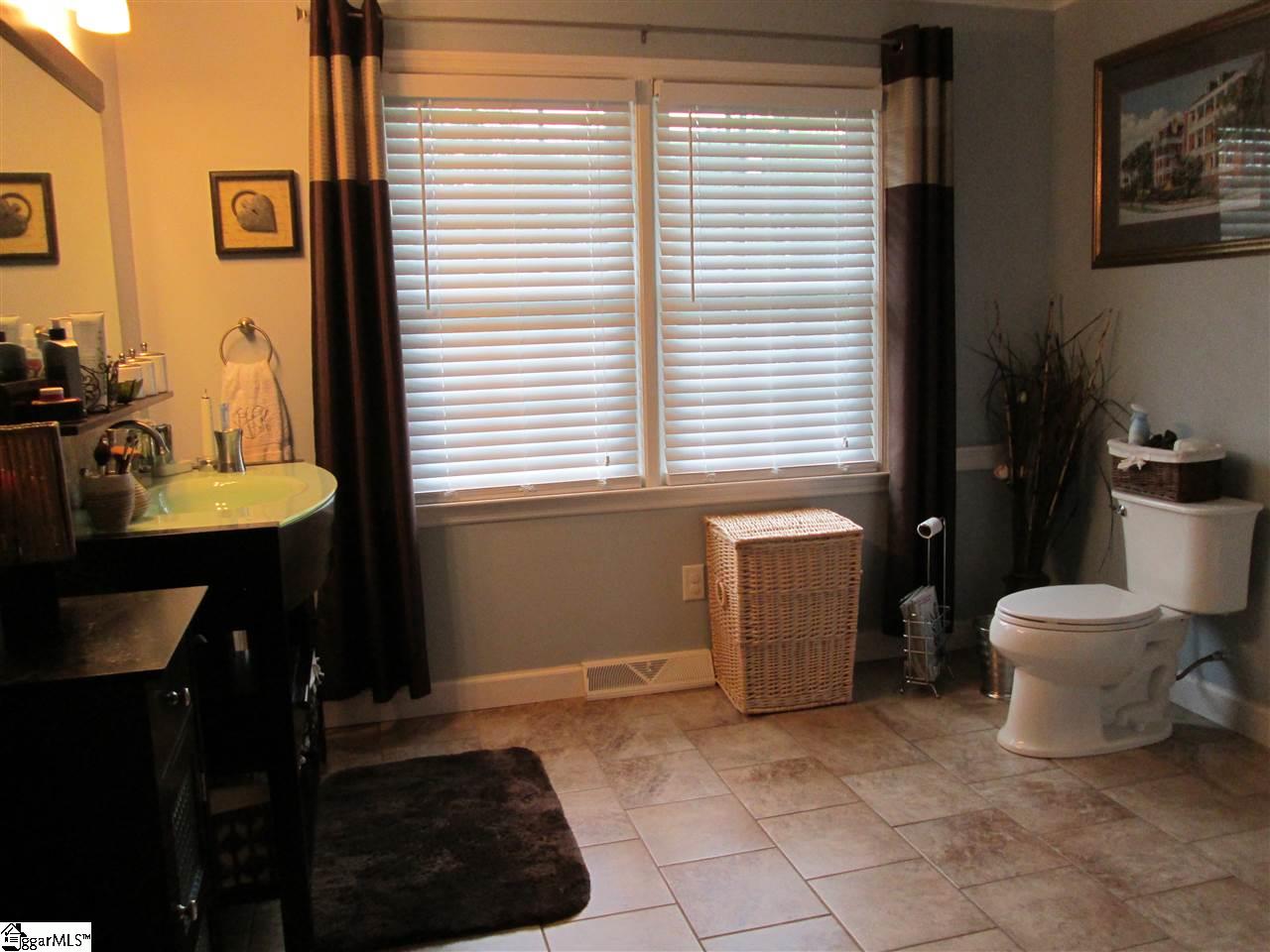 602 Del Norte Road Greenville, SC 29615 - Photo 13 of 20 Gallery Image 13