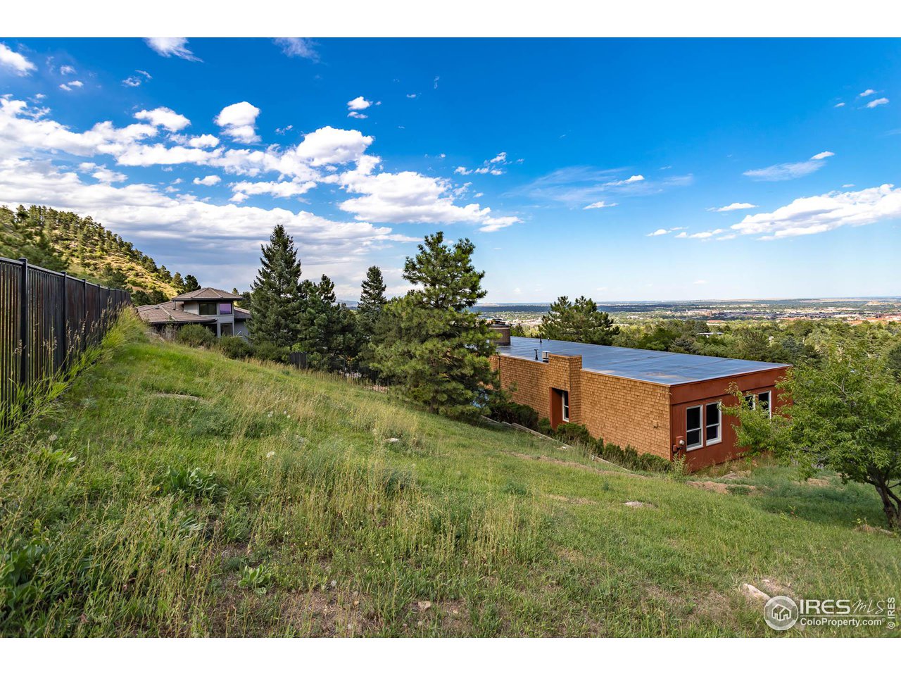 805 Circle Drive Boulder, CO 80302 - Photo 29 of 39 Large spacious lot!