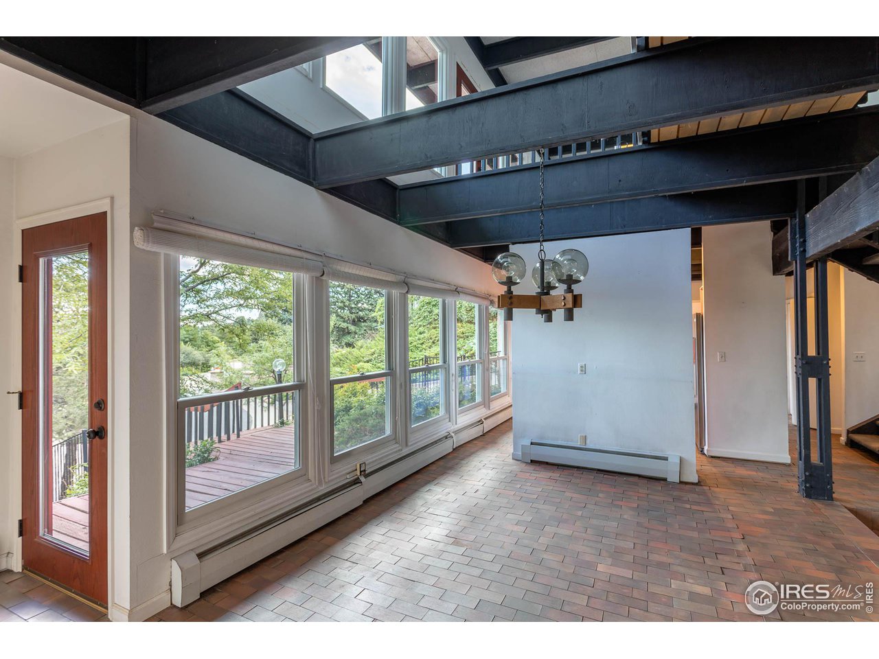 805 Circle Drive Boulder, CO 80302 - Photo 6 of 39 Front Entry