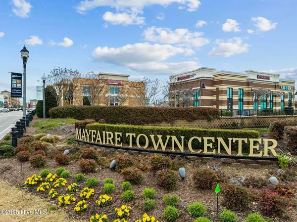 $2,250 | 6832 Main Street, Unit 226, Wilmington, NC 28405