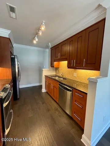 $2,250 | 6832 Main Street, Unit 226, Wilmington, NC 28405