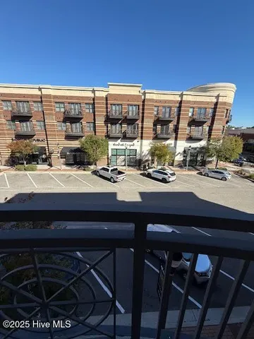 $2,250 | 6832 Main Street, Unit 226, Wilmington, NC 28405