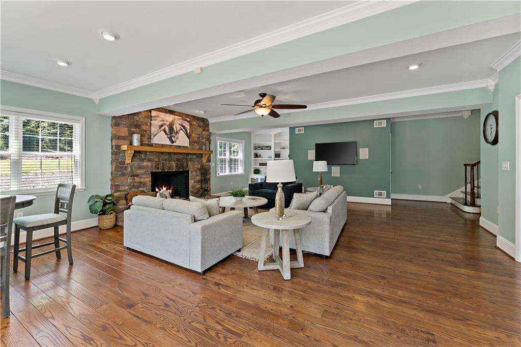 4021 Bakerstown Road Gibsonia, PA 15044 - Photo 15 of 48