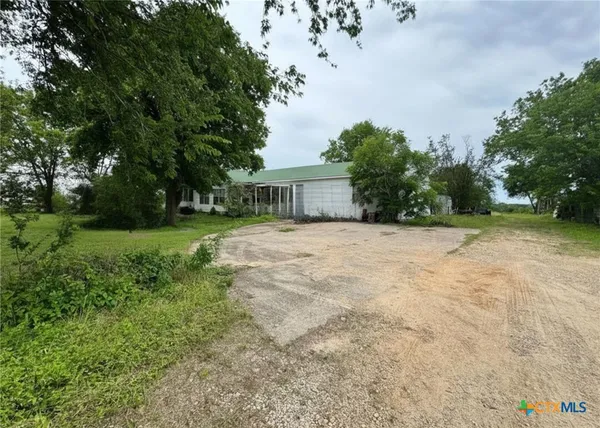 $330,000 | 7496 State Highway 95, Temple, TX 76502