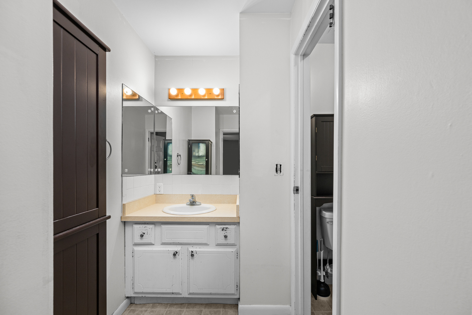 728 Westerfield Road Davenport, IA 52806 - Photo 10 of 20