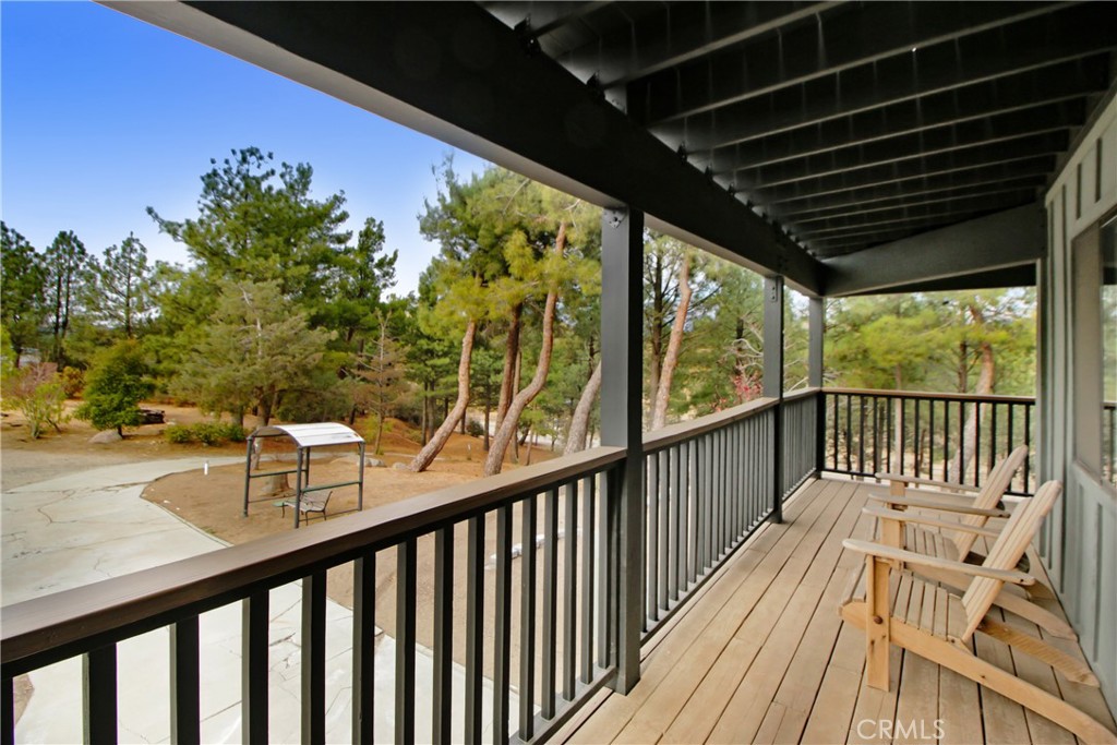 48085 Twin Pines Road Banning, CA 92220 - Photo 39 of 45 Main Level deck