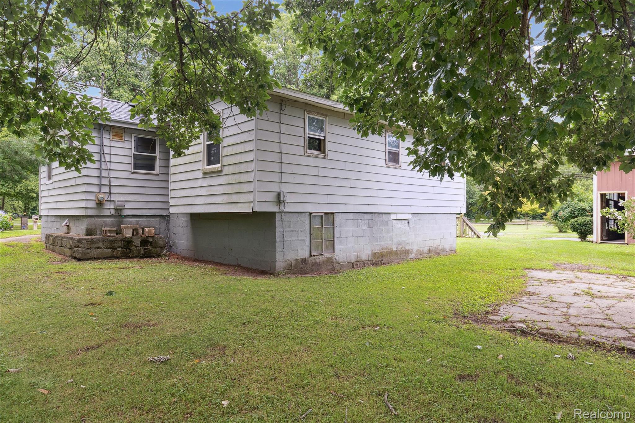 37801 Ash Road New Boston, MI 48164 - Photo 33 of 39 37-37801-Ash-Rd-New-Boston-MI-48164-WindowStill-37.jpg
