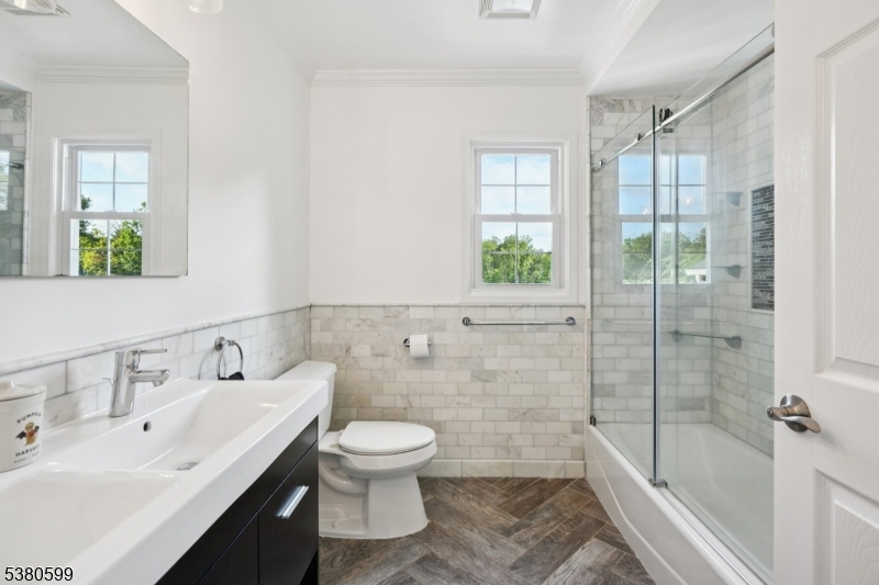 79 Townsend Drive Florham Park, NJ 07932 - Photo 13 of 20