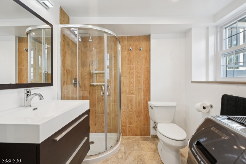 79 Townsend Drive Florham Park, NJ 07932 - Photo 16 of 20