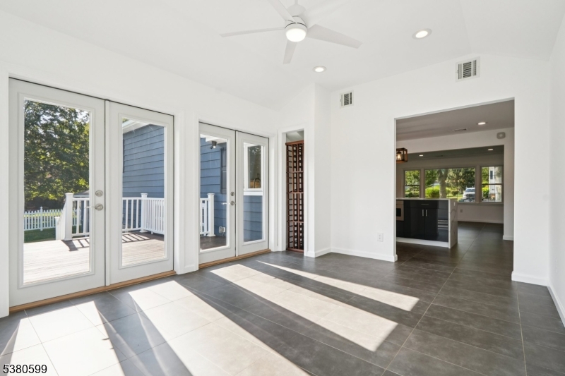 79 Townsend Drive Florham Park, NJ 07932 - Photo 9 of 20