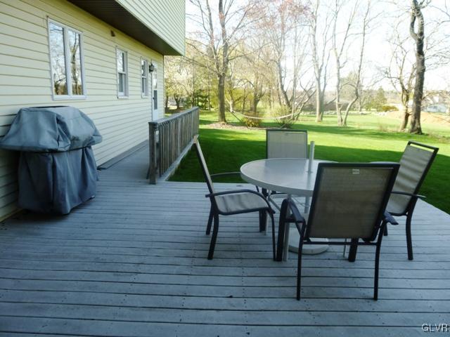 250 Ridgewood Road Easton, PA 18045 - Photo 4 of 21 a view of a table and chairs in patio