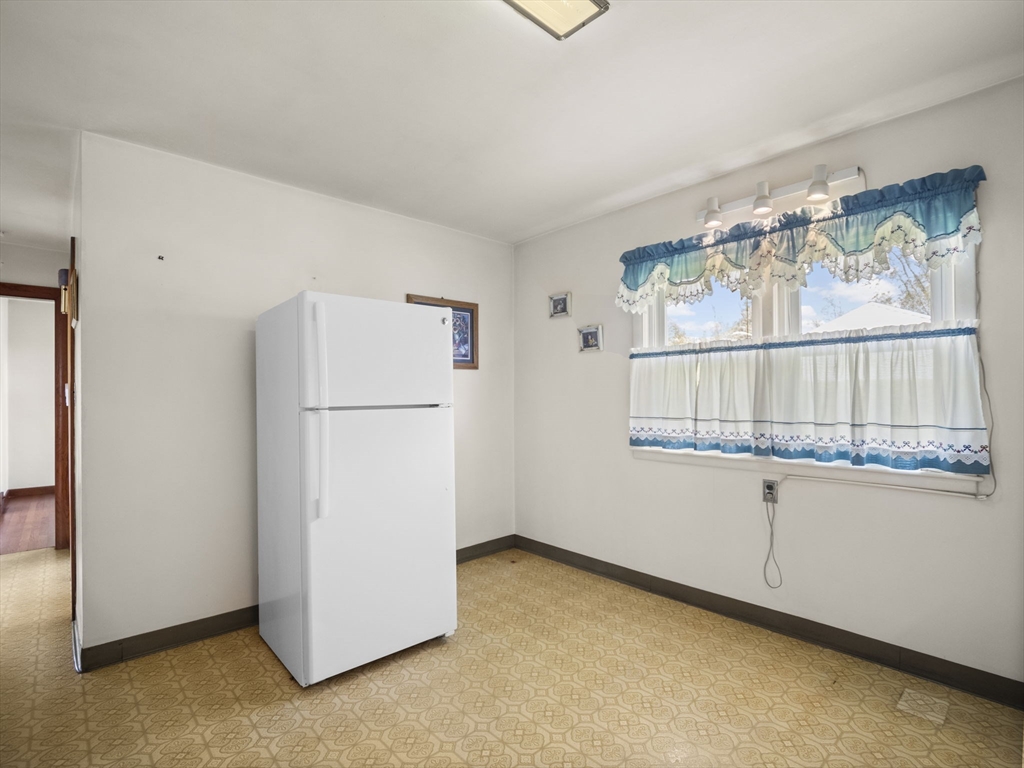 39 Gee Street Athol, MA 01331 - Photo 16 of 38