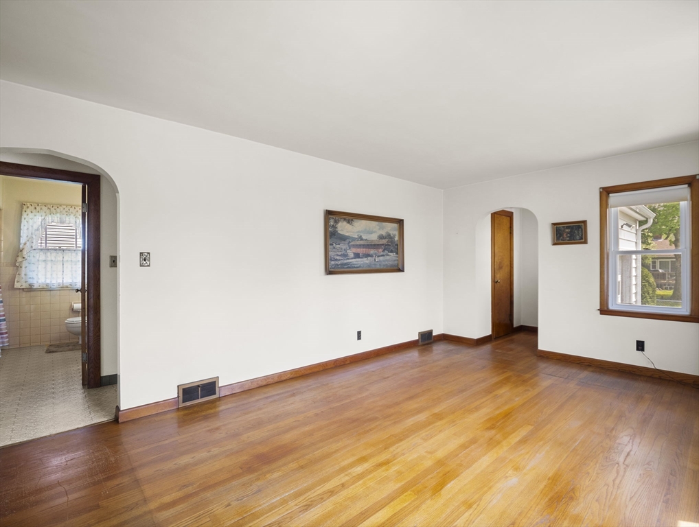 39 Gee Street Athol, MA 01331 - Photo 19 of 38