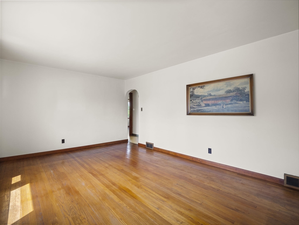 39 Gee Street Athol, MA 01331 - Photo 20 of 38