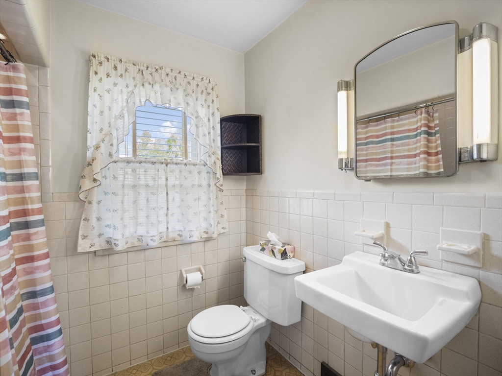 39 Gee Street Athol, MA 01331 - Photo 29 of 38