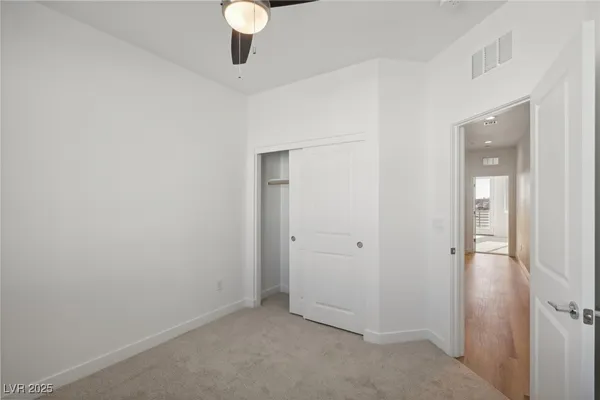 $2,520 | 10511 Blossoming Hills Way, Las Vegas, NV 89166