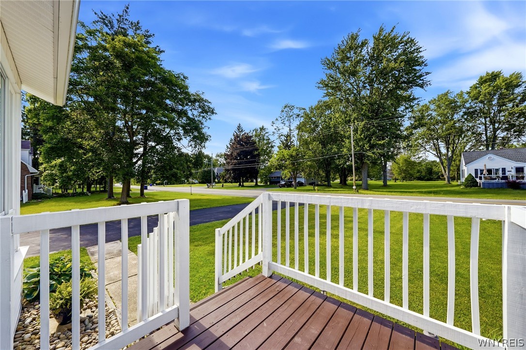 5886 Tonawanda Creek Road Pendleton, NY 14094 - Photo 4 of 49