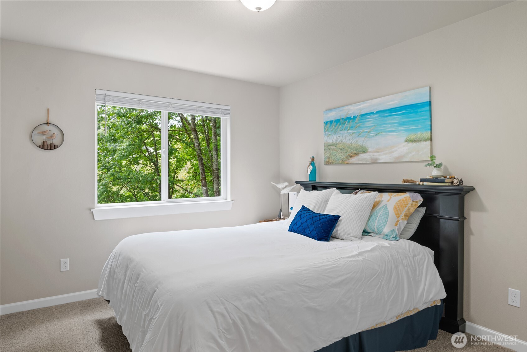 175 Shoreview Drive Kelso, WA 98626 - Photo 21 of 35 a bedroom with a bed and window