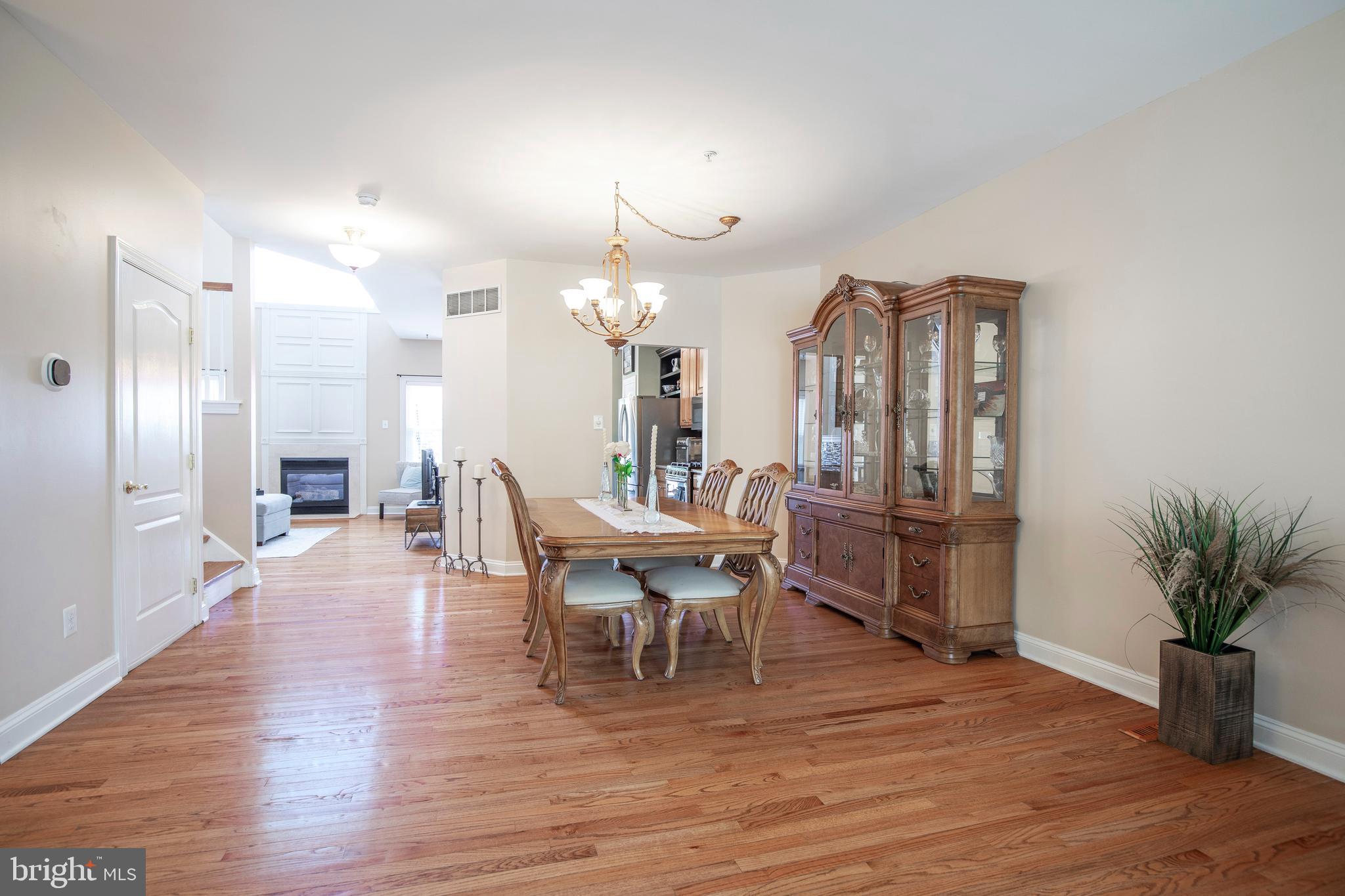 4625 Old Oak Road Doylestown, PA 18902 - Photo 6 of 43