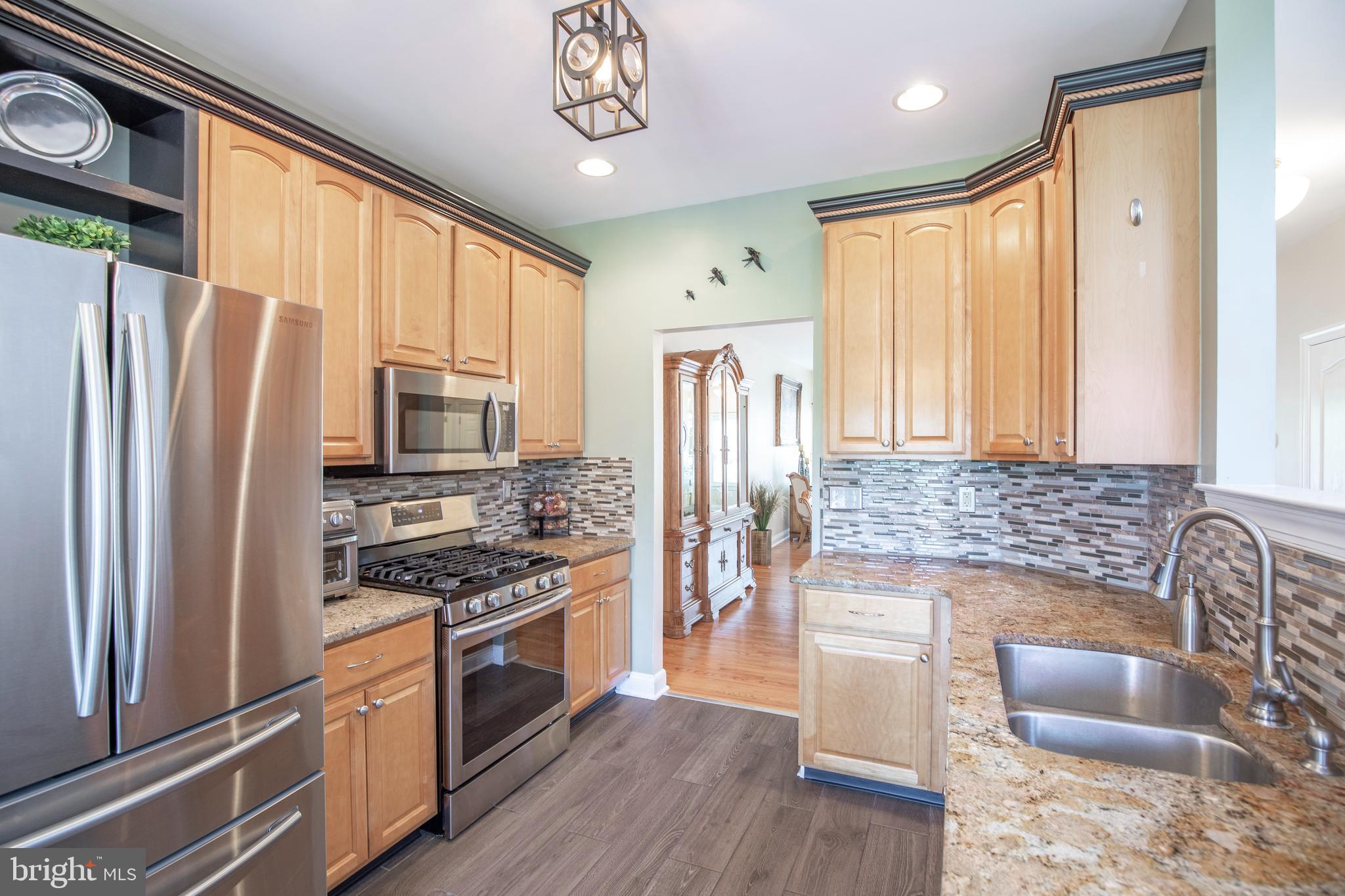 4625 Old Oak Road Doylestown, PA 18902 - Photo 8 of 43