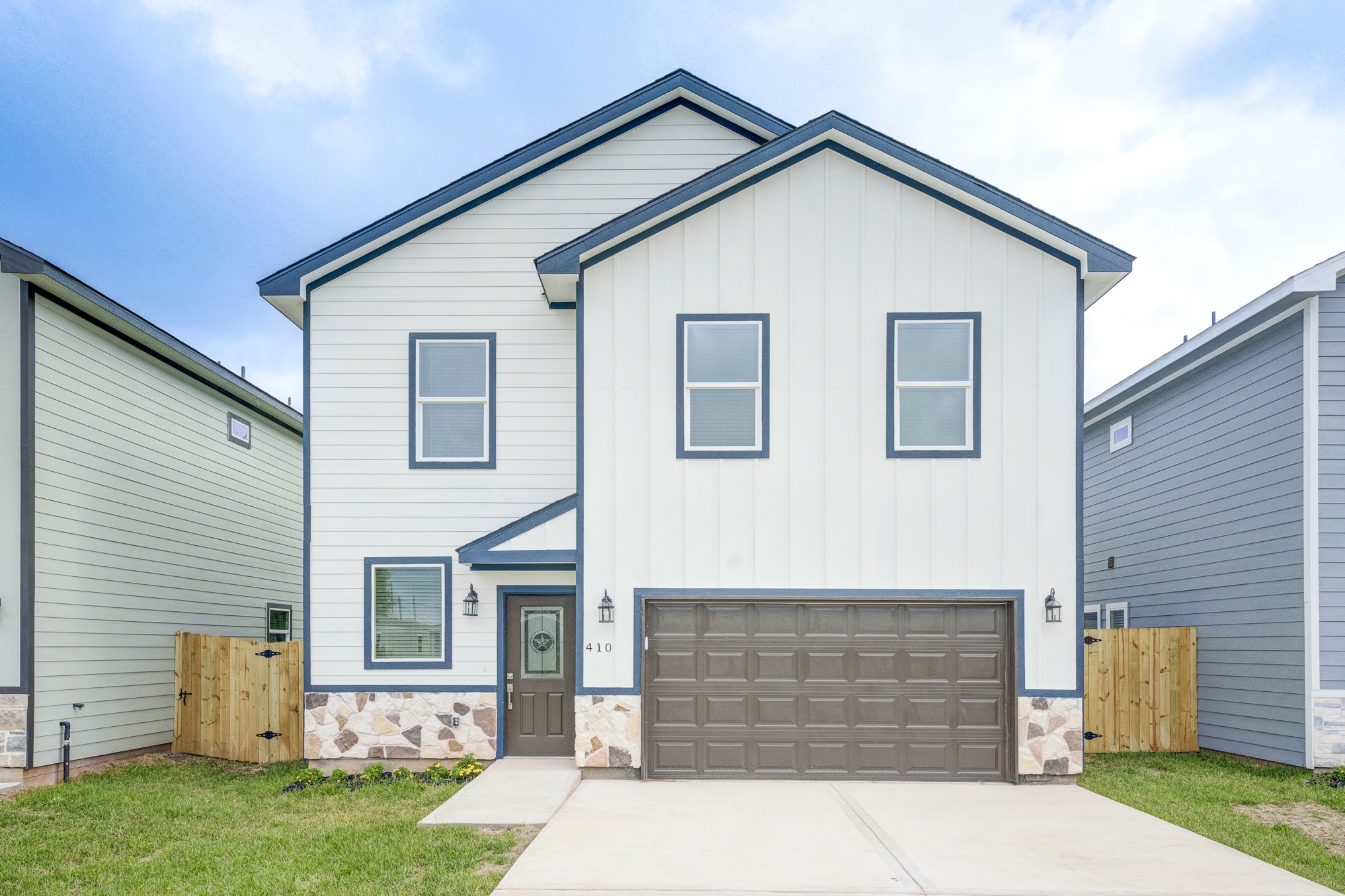 front view of house with a yard