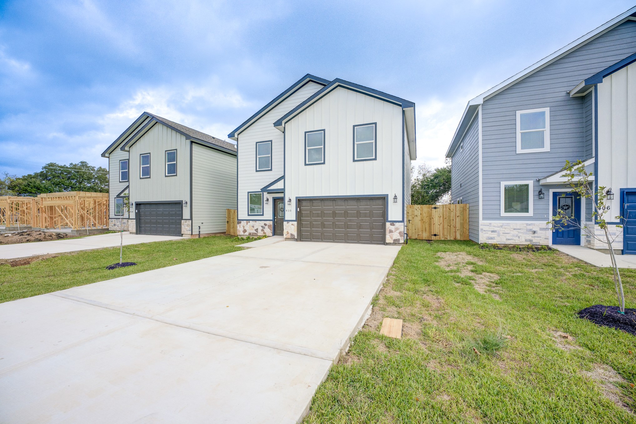 410 North 4th Street Beasley, TX 77417 - Photo 3 of 50