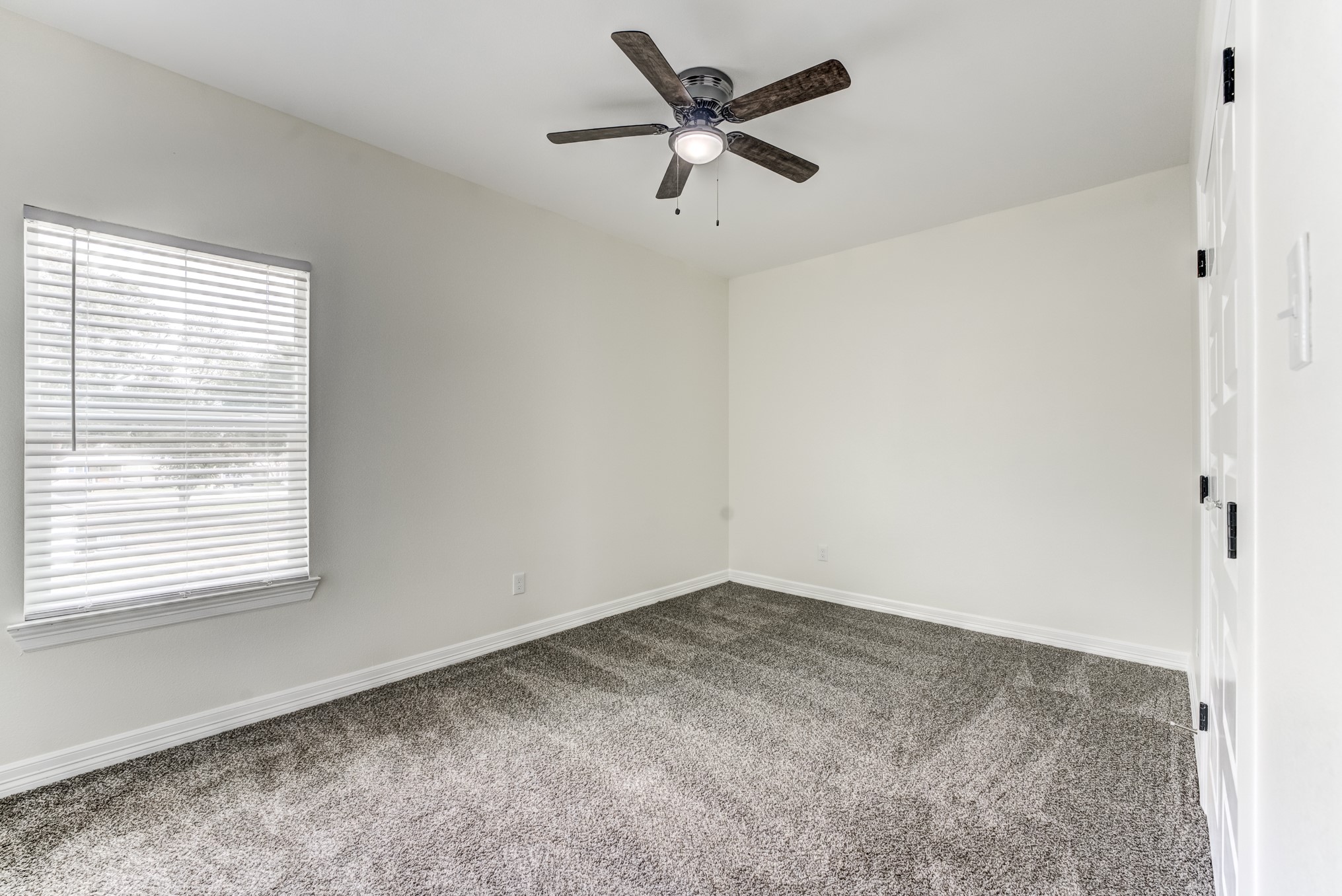 410 North 4th Street Beasley, TX 77417 - Photo 32 of 50