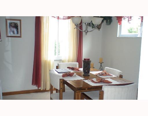 1447 Cathell Road Baldwin, PA 15236 - Photo 8 of 8 Dining Room.