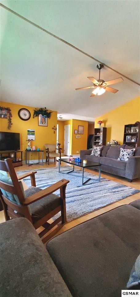 1738 Meadow Ridge Circle, Unit CLOSETOWALTERSTATECOLLEGE Sevierville, TN 37862 - Photo 14 of 34 Gallery Image 14