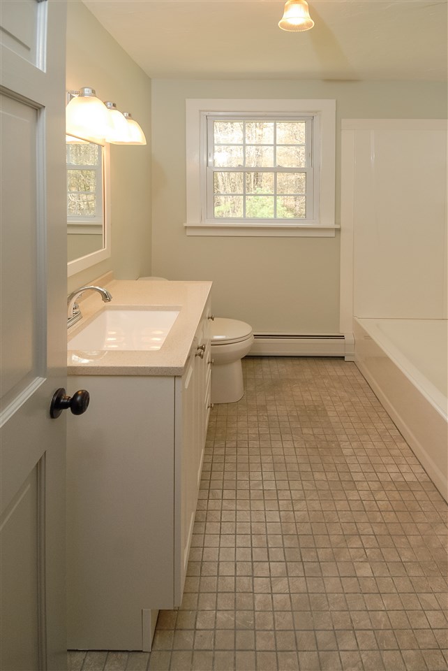 200 Lovejoy Road Loudon, NH 03307 - Photo 26 of 34