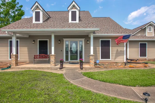 $715,000 | 1110 Robinson Road, La Porte, TX 77571