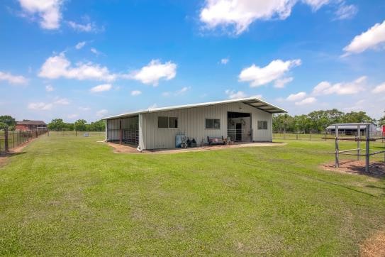 1110 Robinson Road La Porte, TX 77571 - Photo 28 of 41