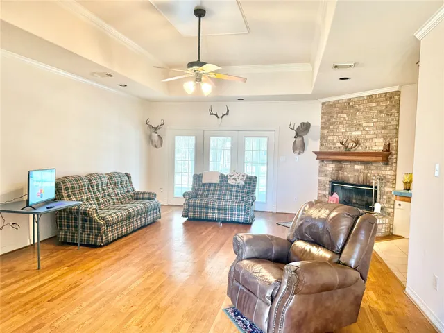 $715,000 | 1110 Robinson Road, La Porte, TX 77571