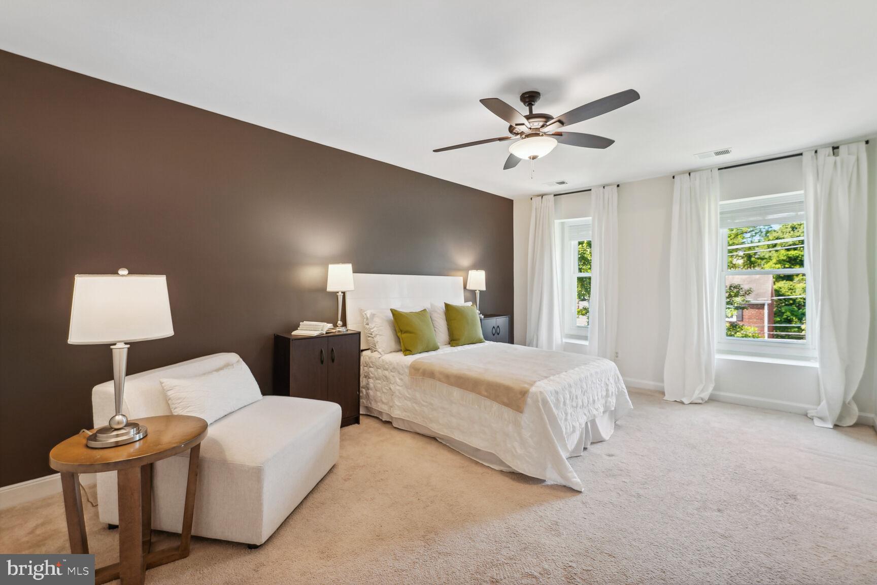 691 West Glebe Road Alexandria, VA 22305 - Photo 17 of 29 Spacious Primary Bedroom