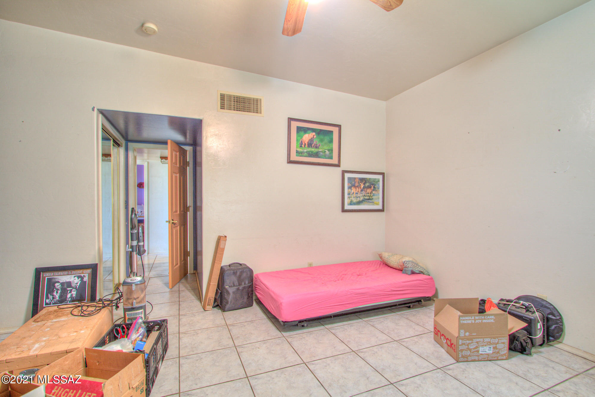 21755 West Dills Best Road Tucson, AZ 85735 - Photo 12 of 34