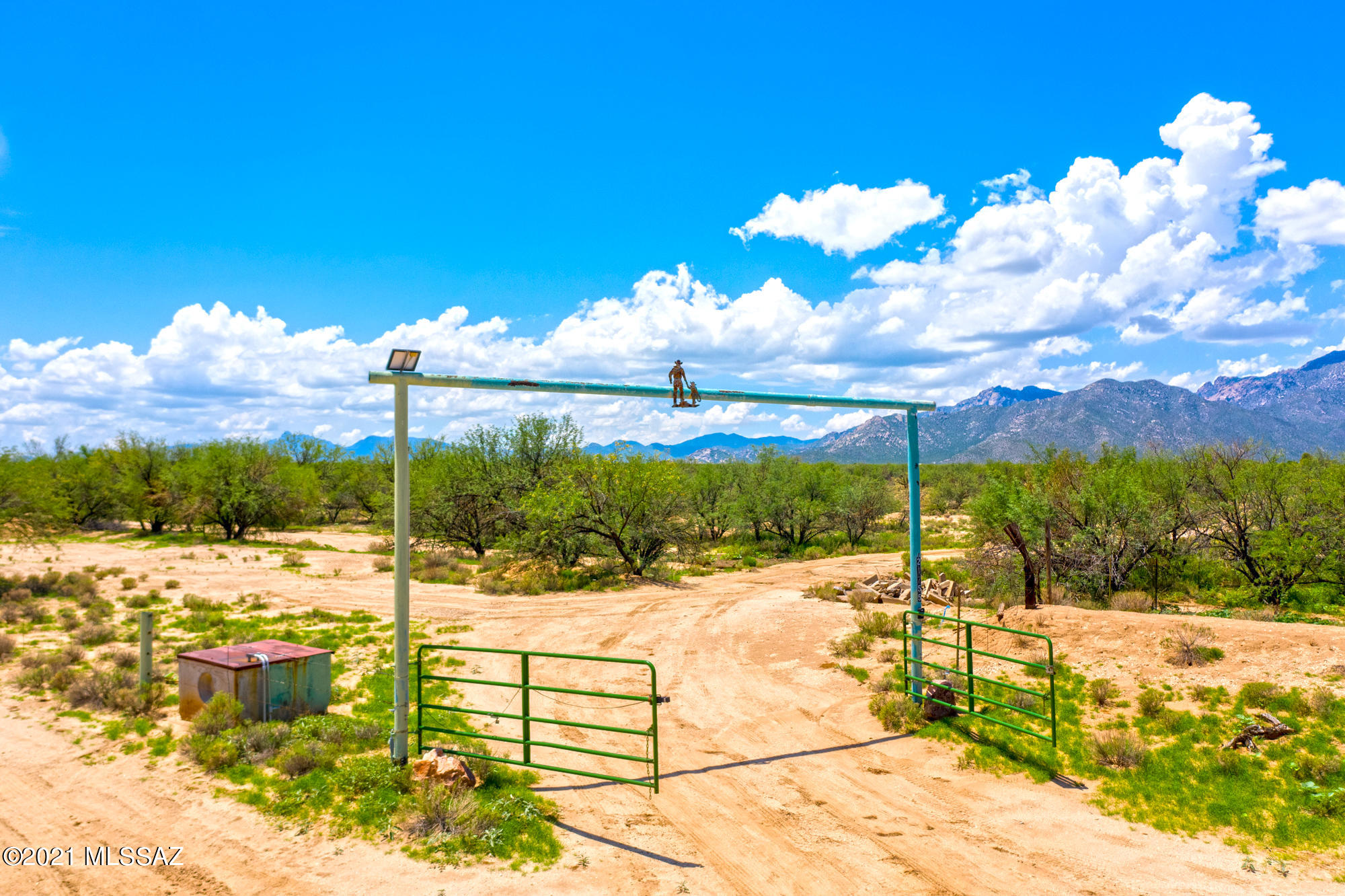 21755 West Dills Best Road Tucson, AZ 85735 - Photo 32 of 34