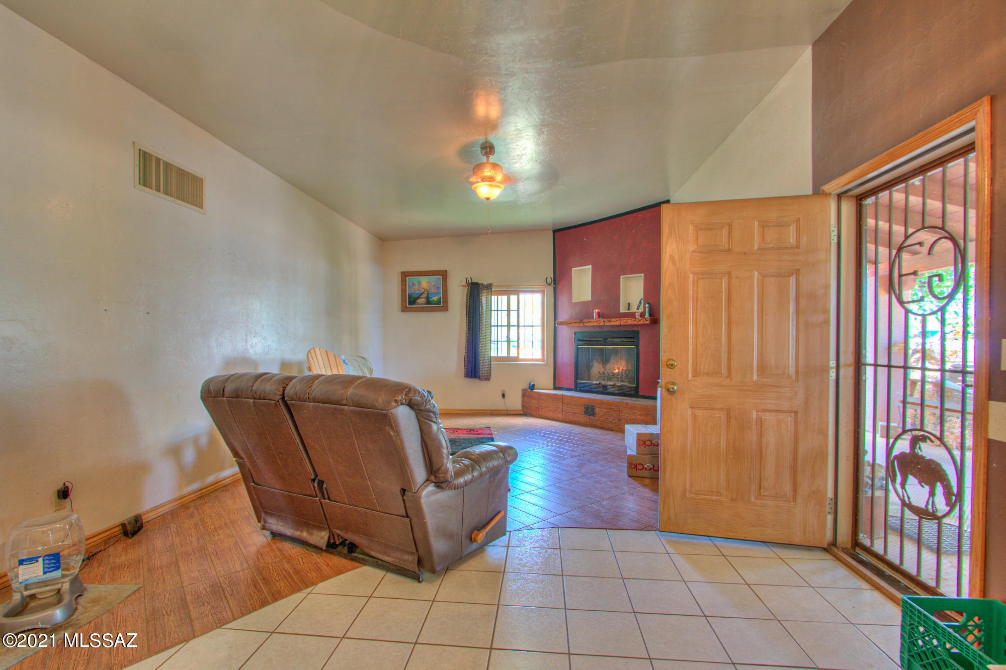 21755 West Dills Best Road Tucson, AZ 85735 - Photo 7 of 34