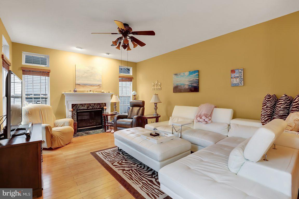 1744 Castle Rock Road Frederick, MD 21701 - Photo 13 of 24 Family Room