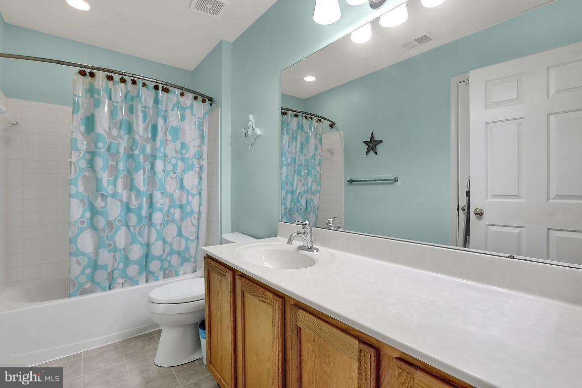 1744 Castle Rock Road Frederick, MD 21701 - Photo 21 of 24 Bath