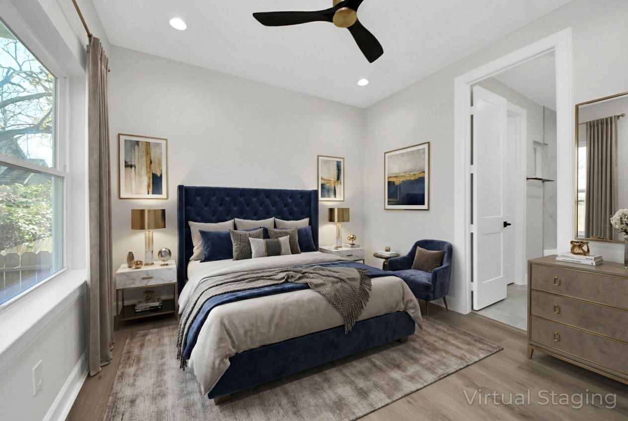 1605 Sylvester Road Houston, TX 77009 - Photo 3 of 15 Bd. 1st floor