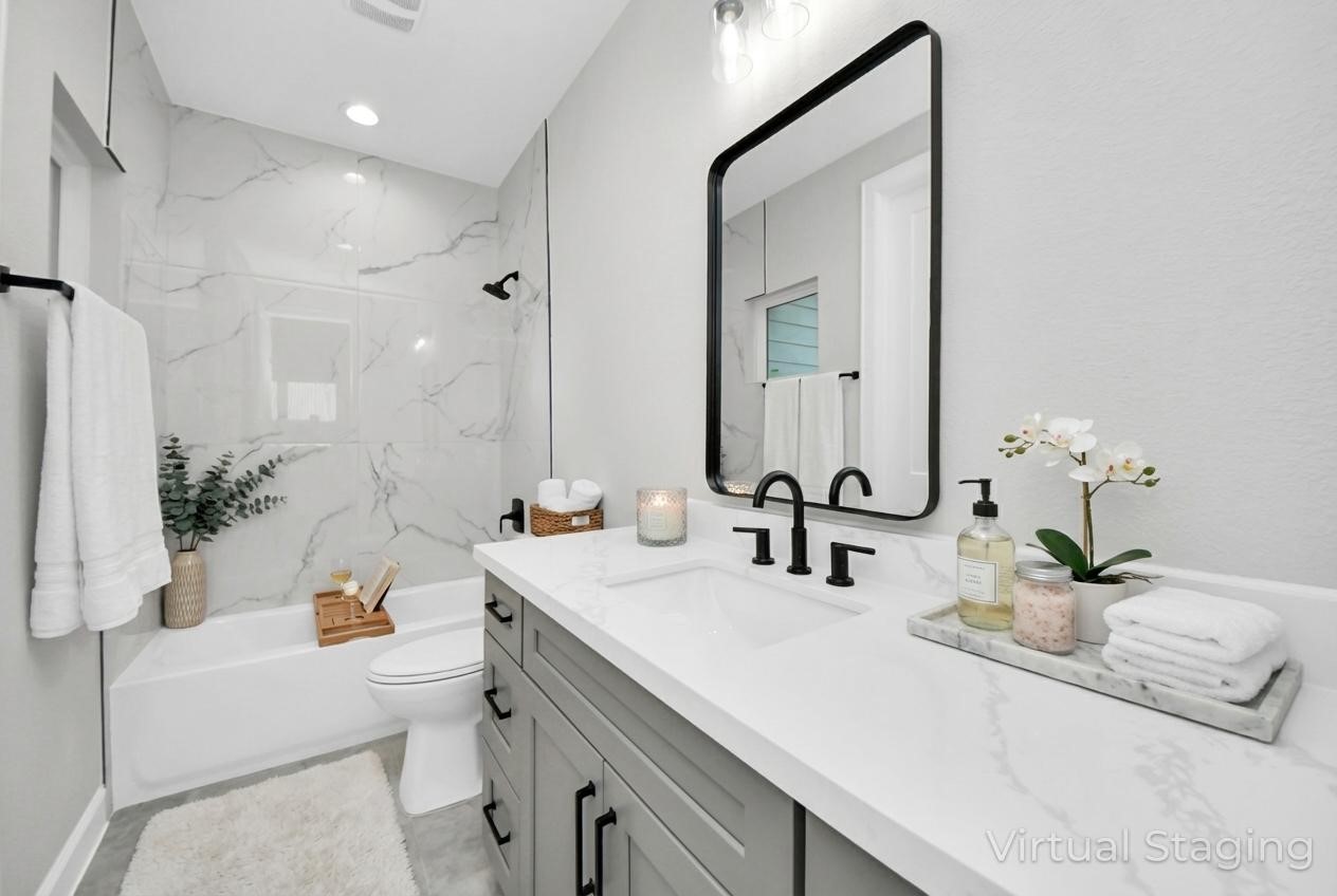 1605 Sylvester Road Houston, TX 77009 - Photo 4 of 15 Ba. 1st floor