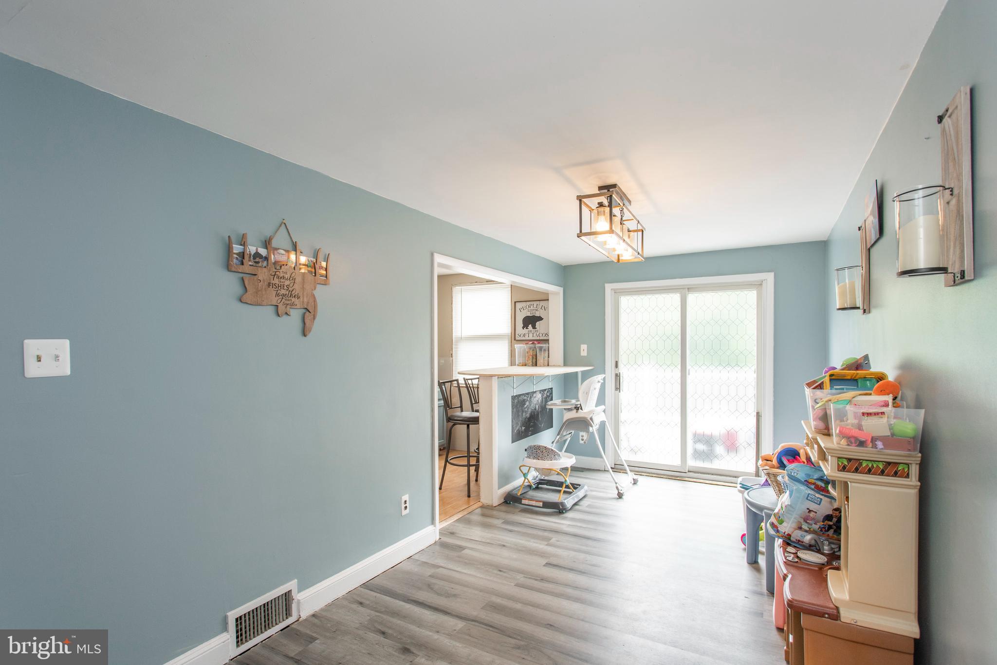 446 Rively Avenue Collingdale, PA 19023 - Photo 8 of 25 Gallery Image 8