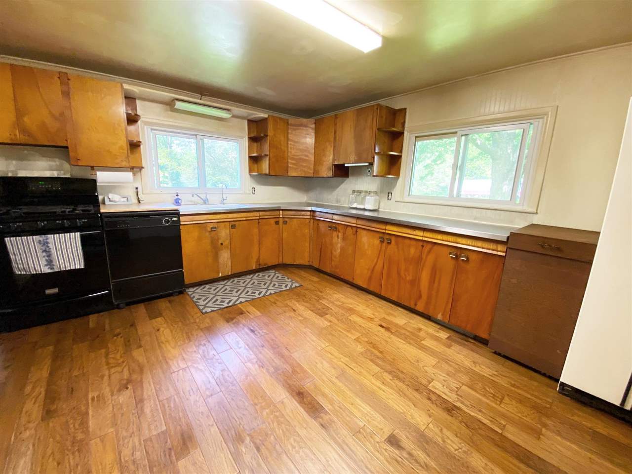 6801 South Delaney Road Owosso, MI 48867 - Photo 11 of 26 50076163-10.JPG