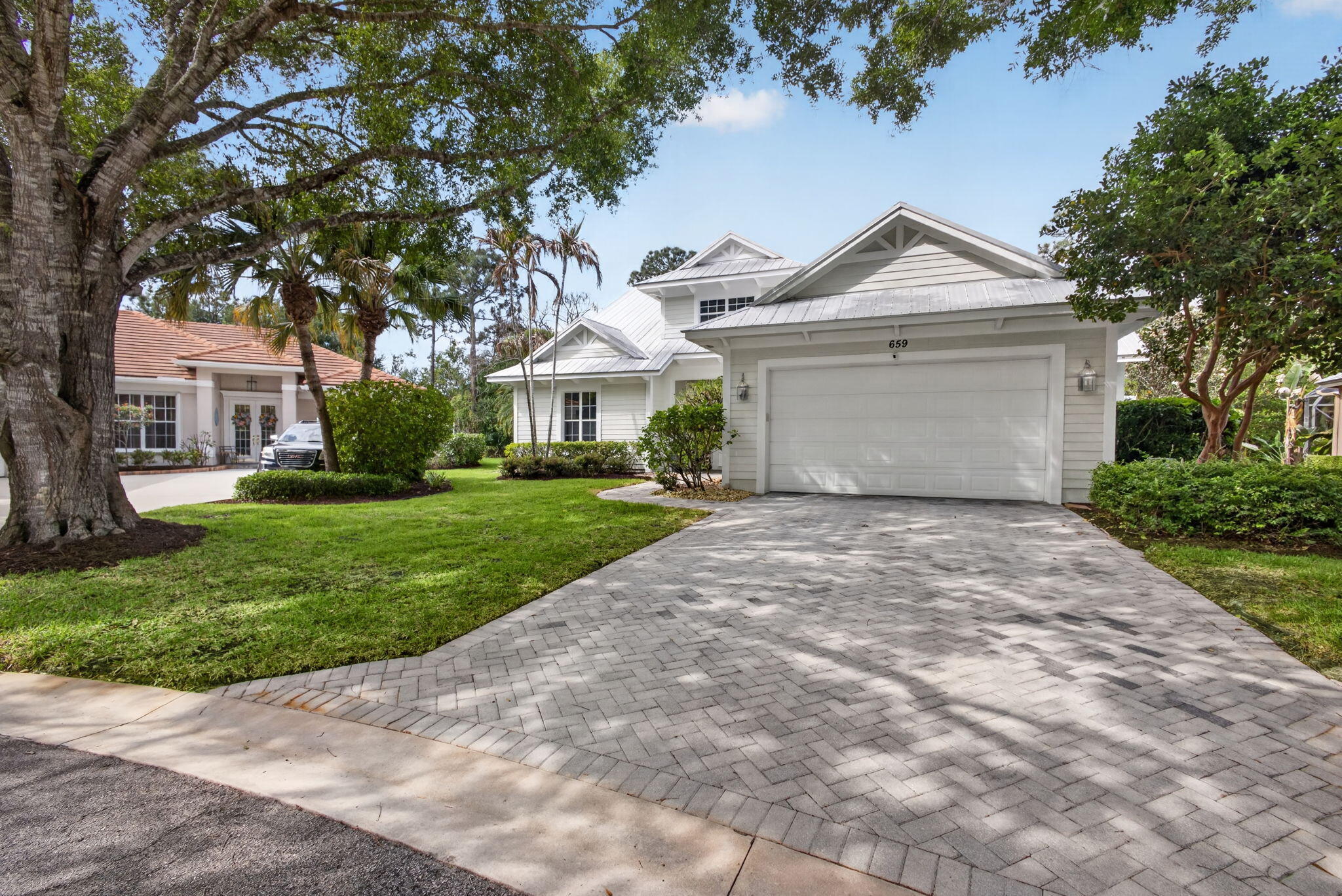 659 Southwest Whisper Ridge Trail Palm City, FL 34990 - Photo 5 of 101 3-web-or-mls-5D1A9800