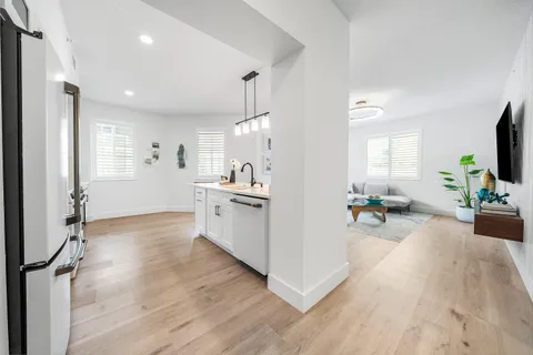 $875,000 | 250 Northeast 3rd Avenue, Unit 1209, Delray Beach, FL 33444