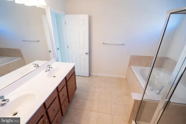 $3,950 | 610 Kent Court, Chester Springs, PA 19425