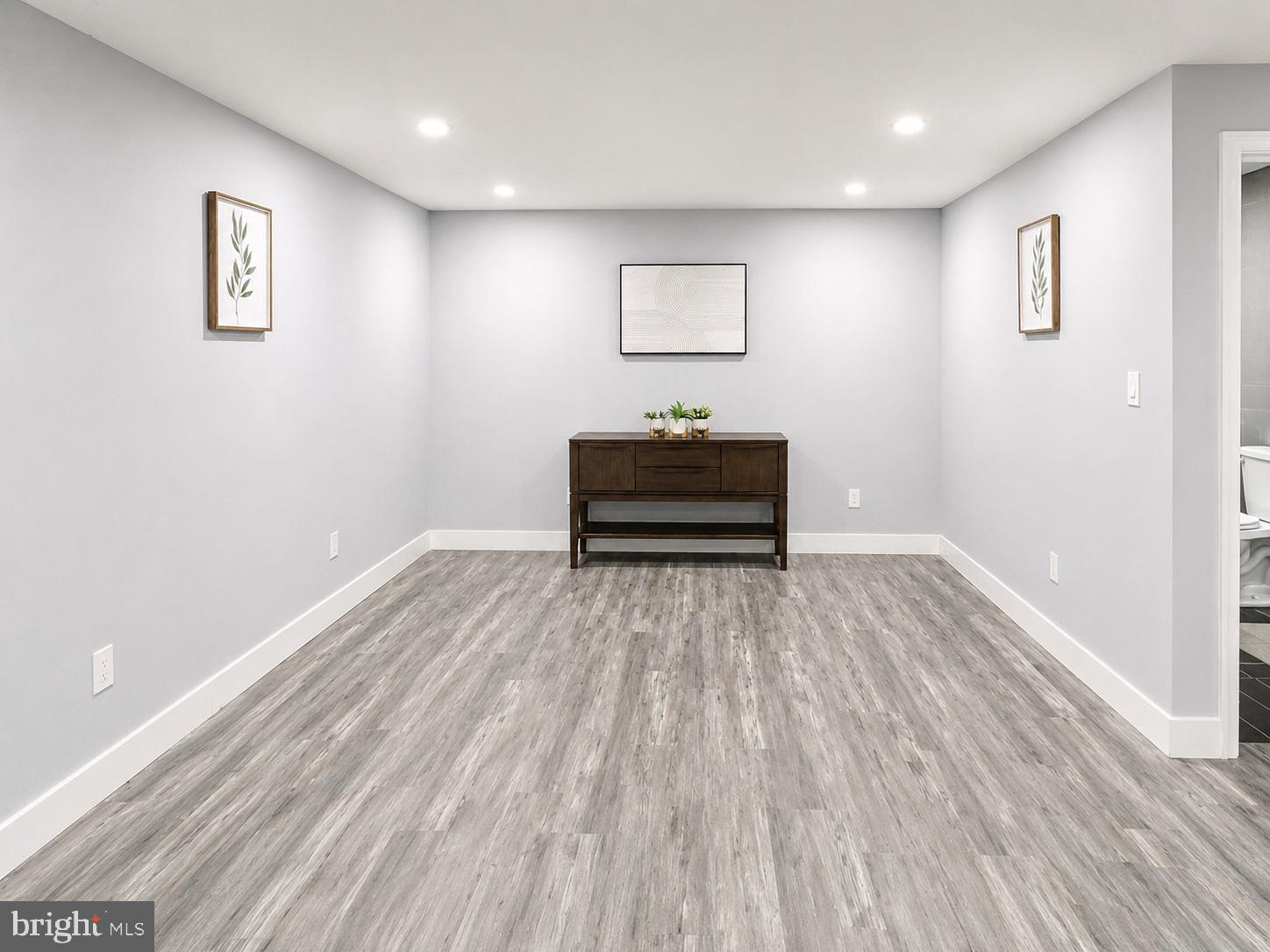 1611 Dayton Road Hyattsville, MD 20783 - Photo 28 of 36